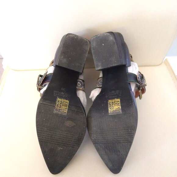 Spring Step, L'artiste Modelista - Navy Blue buckle strappy pump. 39 (8 to 8.5) - Picture 5 of 11